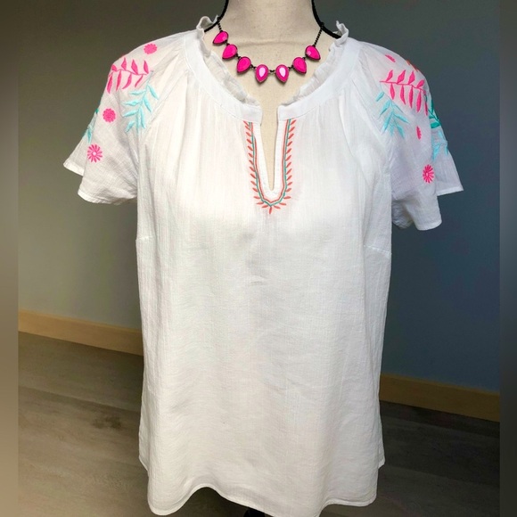Talbots White Cotton Gauzy Floral Hot Pink Embroidered Top - Picture 1 of 12